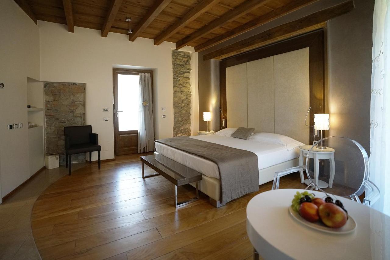 Il Portico - 1711 Luxury Guest House Arlate Εξωτερικό φωτογραφία